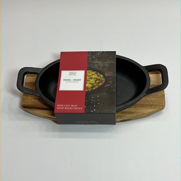 Other - Mini Cast Iron with Wood Trivet